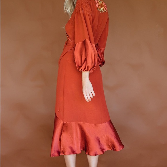 Chasing Unicorns Moonlight Serenade Silk Maxi NWT - Picture 5 of 8